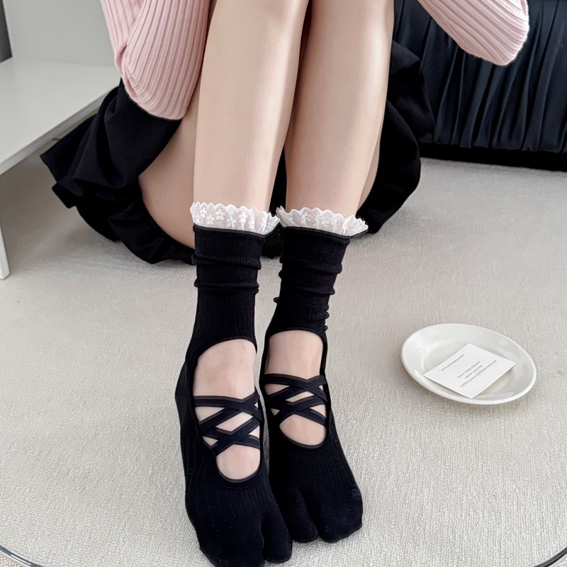 Embellish Knit - Calcetines de yoga con borde de
